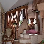 Boutique Boris Palace & Restaurant Hotel