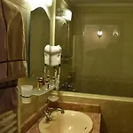 Boutique Boris Palace & Restaurant Hotel 4*