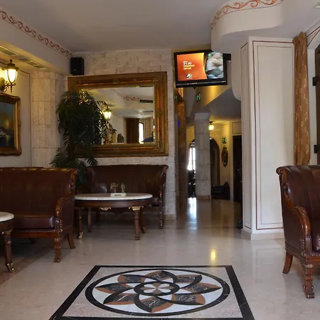 Boutique Boris Palace & Restaurant Plowdiw