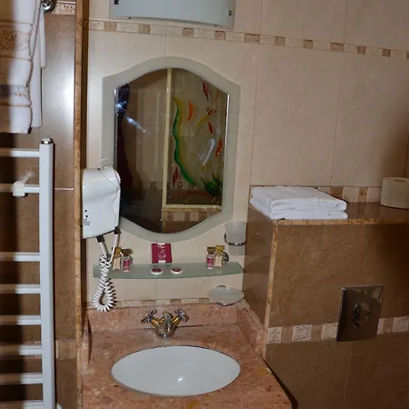 Boutique Boris Palace & Restaurant Hotel Plowdiw