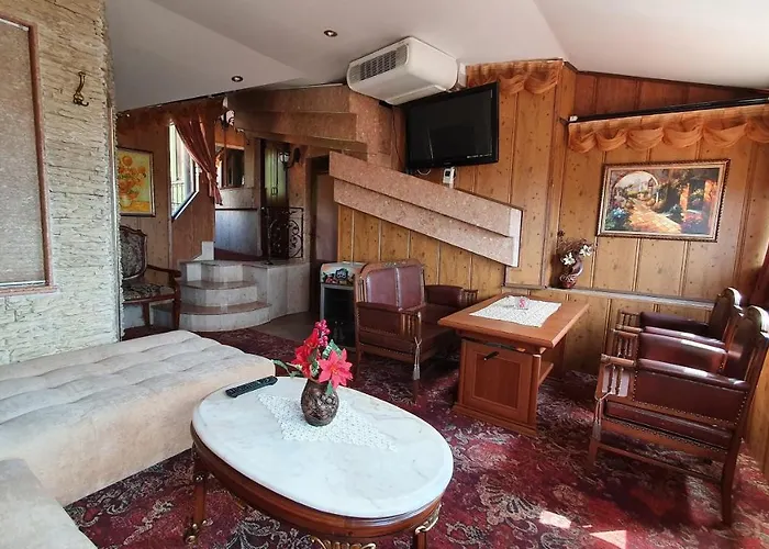 鲍里斯宫殿及餐厅精品酒店 4* 普罗夫迪夫