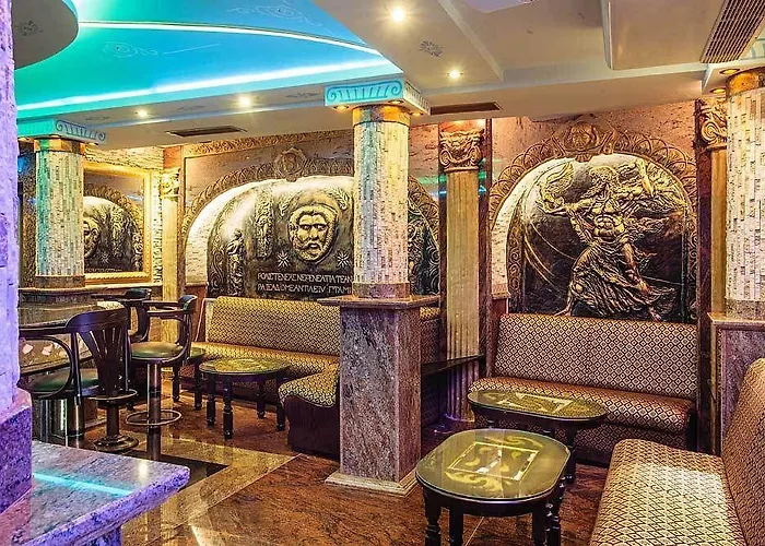 鲍里斯宫殿及餐厅精品酒店 酒店