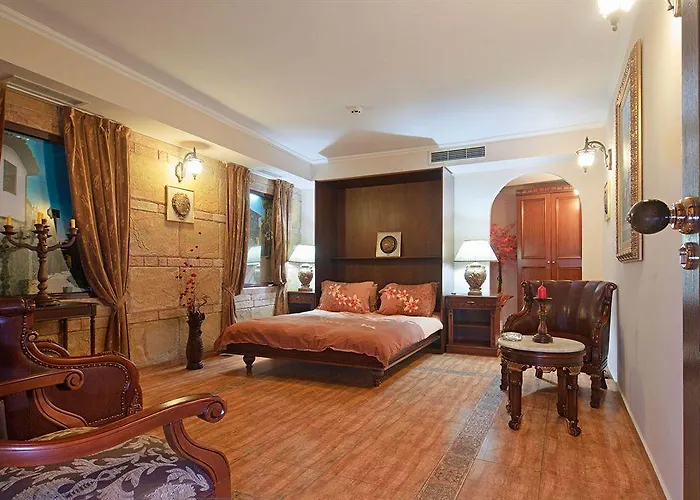 酒店 鲍里斯宫殿及餐厅精品酒店 4*