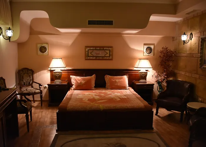 鲍里斯宫殿及餐厅精品酒店 酒店