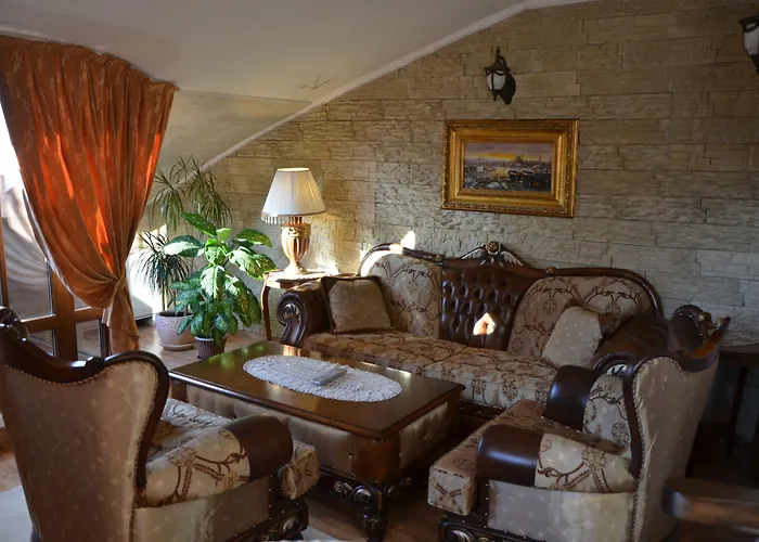 鲍里斯宫殿及餐厅精品酒店 4* 普罗夫迪夫