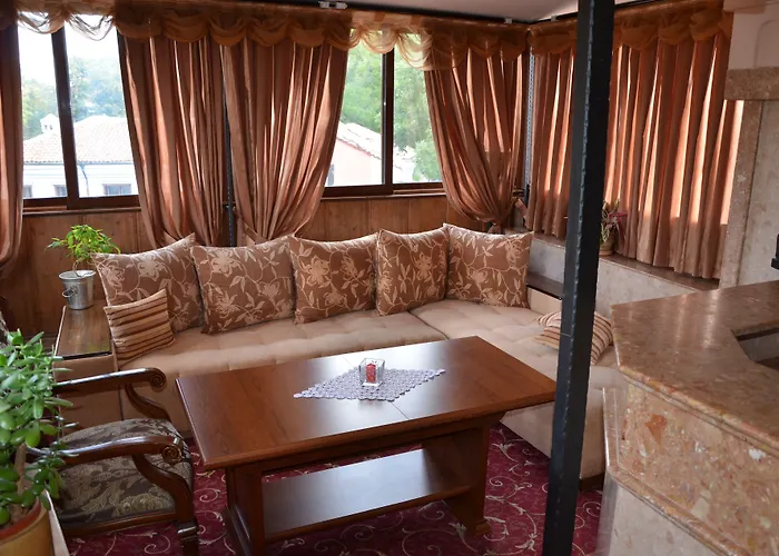 鲍里斯宫殿及餐厅精品酒店 4* 普罗夫迪夫