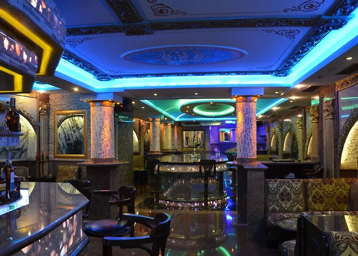 鲍里斯宫殿及餐厅精品酒店 酒店 4*