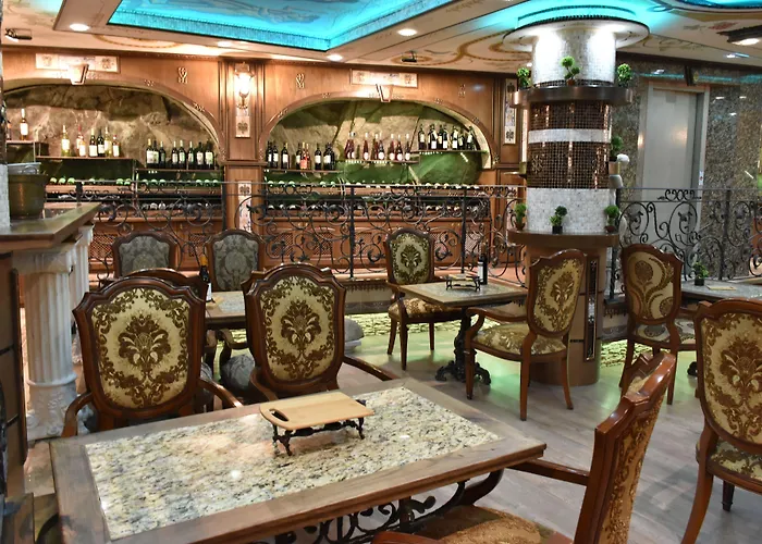 酒店 鲍里斯宫殿及餐厅精品酒店 4*