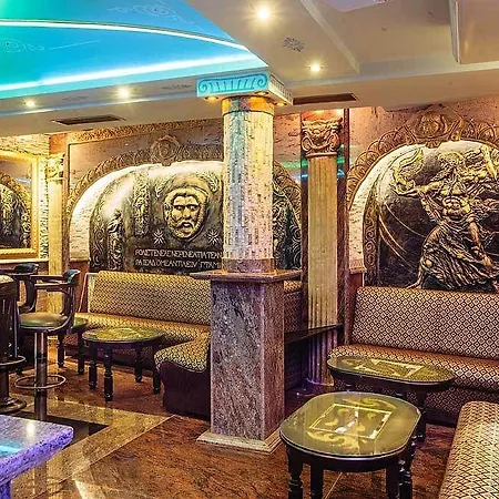 Boutique Boris Palace & Restaurant Hotel