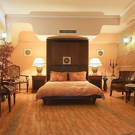 бутиков и ресторант борис палас 4*