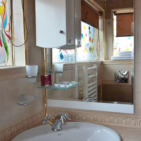 Ξενοδοχείο Boutique Boris Palace & Restaurant 4*