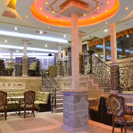 Boutique Boris Palace & Restaurant 4*